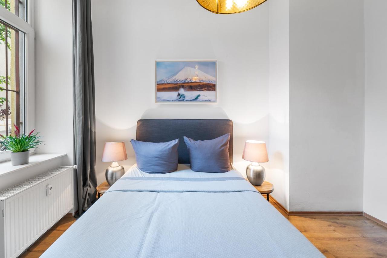 Boediker Loft, 3 Bedroom App With 2 Bath Rooms In Friedrichshain Up To 9 Berlim Exterior foto